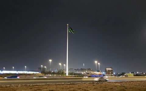 Plus grand drapeau de Médine — Médine