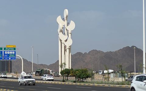 Monument Tala'a Al-Badru — Médine
