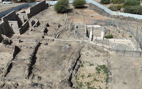 Forteresse Ad-Dahyan et puits 'Uyun Ibn Hammal — Médine